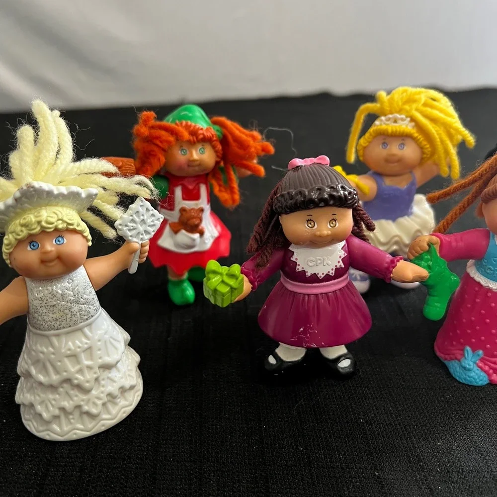 Vintage Cabbage Patch Kids PVC Mini Figures Lot 8 1992 1994 Christmas Holiday CP